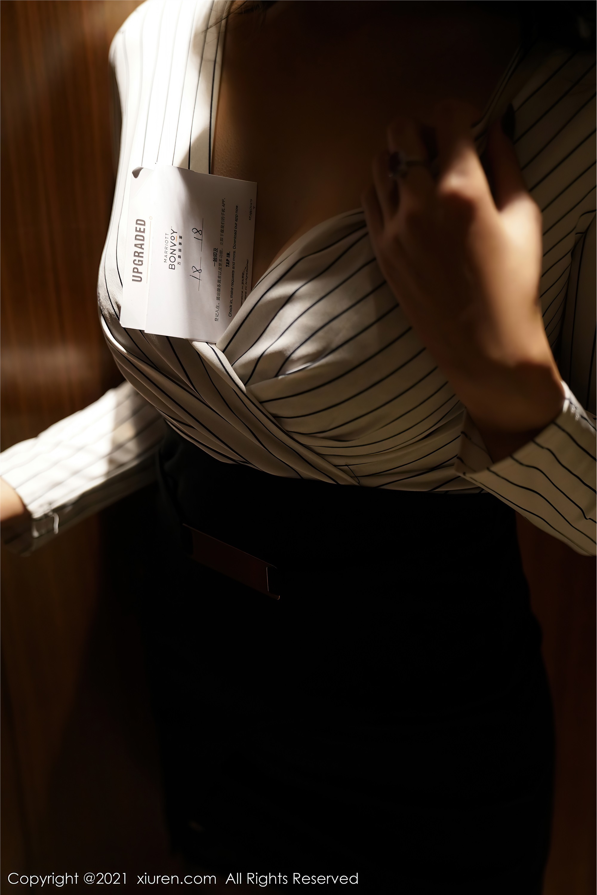 XiuRen秀人网  2021.06.01 No.3486 蓝夏Akasha